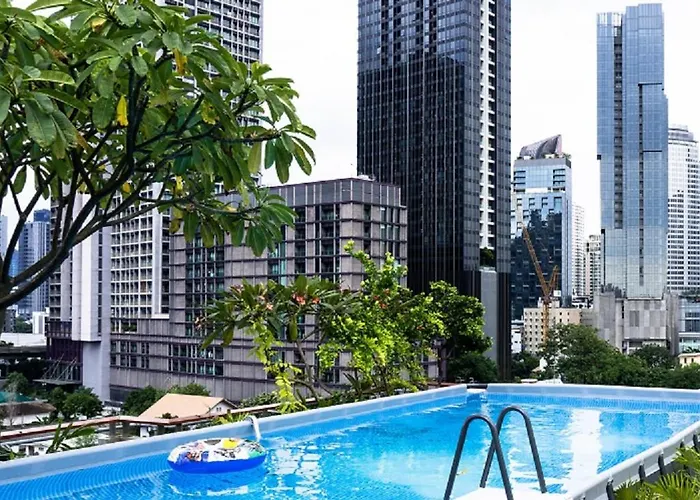 Karaarom Hotel