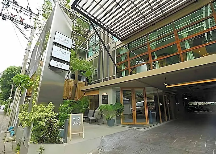 Hotel Karaarom 4*