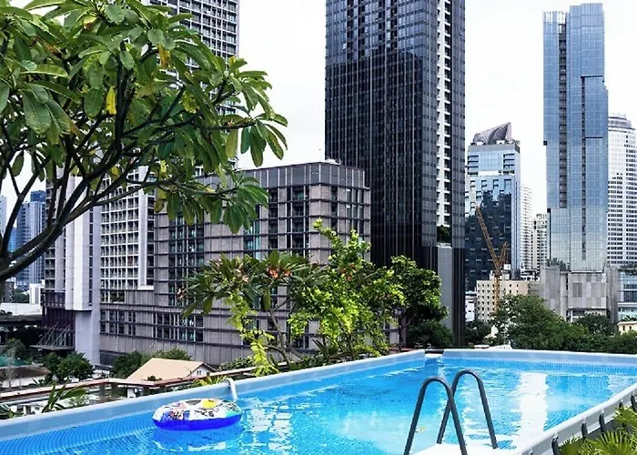 Hotel Karaarom 4*